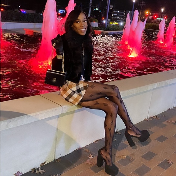 Meet your Posher, Jaliyah - Picture 12 of 15